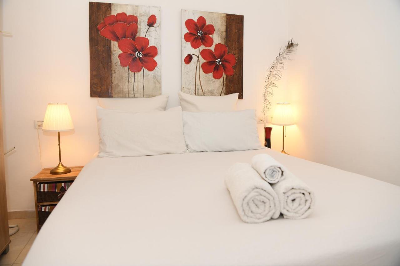 Switzerland In The Arbel Guest House Bagian luar foto