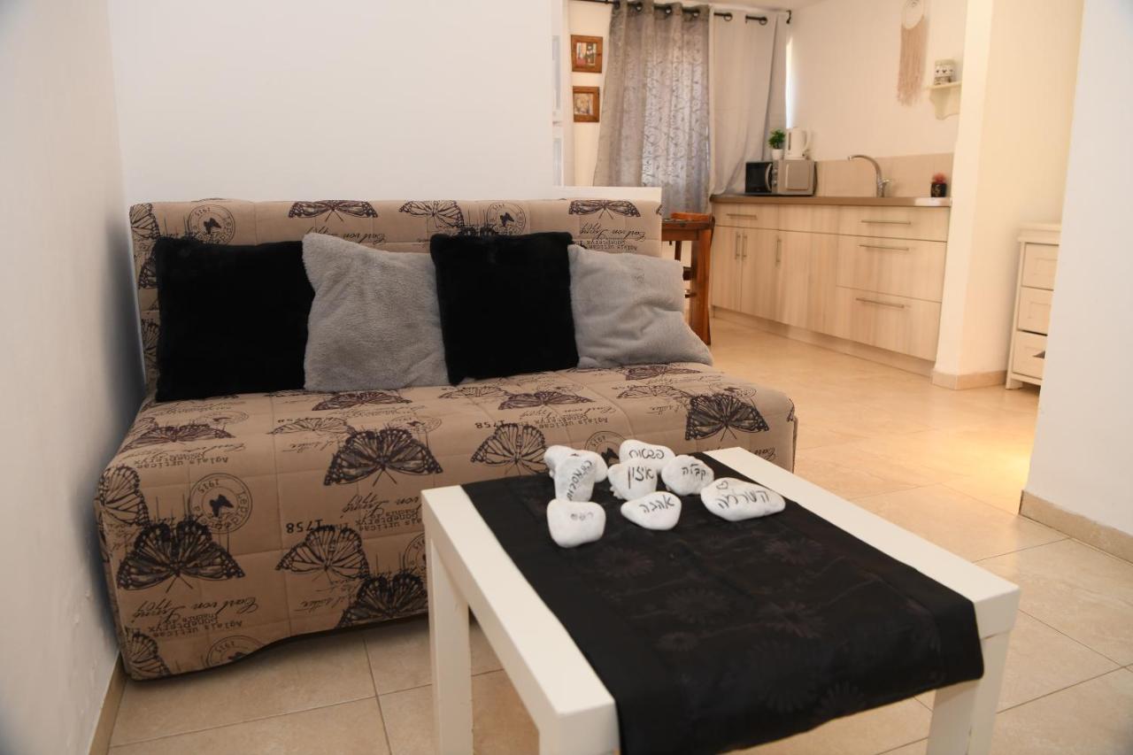 Switzerland In The Arbel Guest House Bagian luar foto